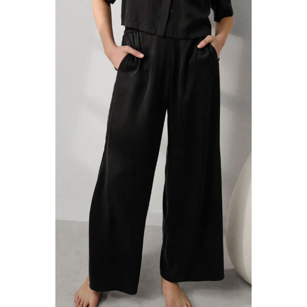 Lunya Immersed Black Washable Silk High Rise Pant Size M Pajama Pant Side Slit